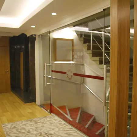 Besiktas Hotel 2*